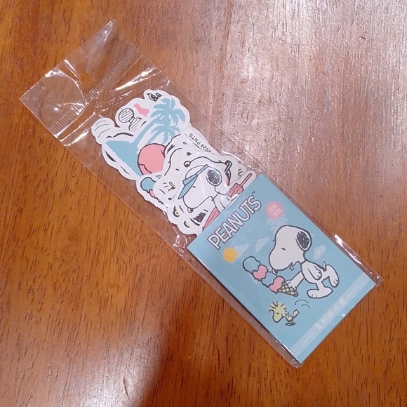 Set 10 Peanuts Snoopy Paper bookmarks - Picture 8 of 9